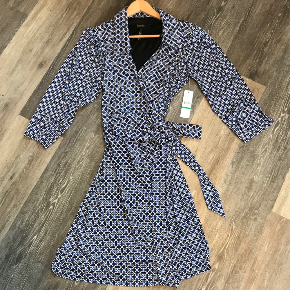 Laundry by Shelli Segal Wrap Dress Large NWT